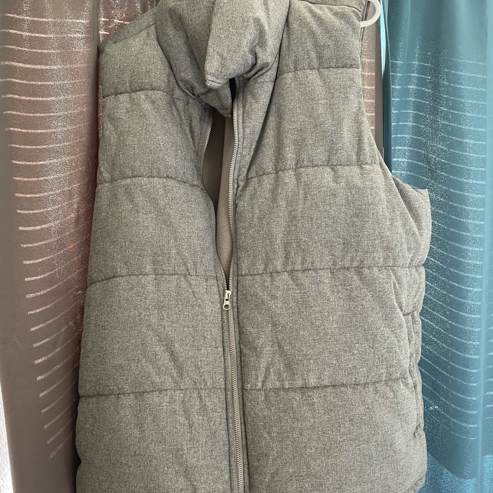 Gray puffer vest